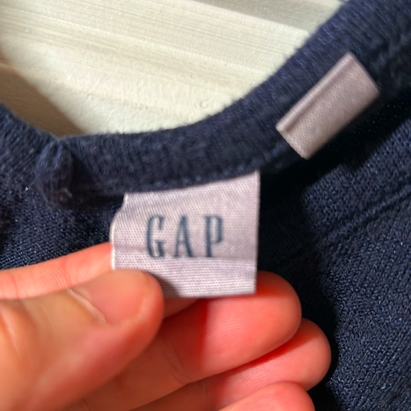 Navy blue gap tank - Picture 2 of 6